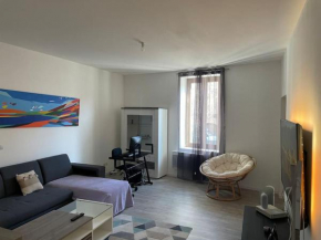 Appartement agréable dans Gignac